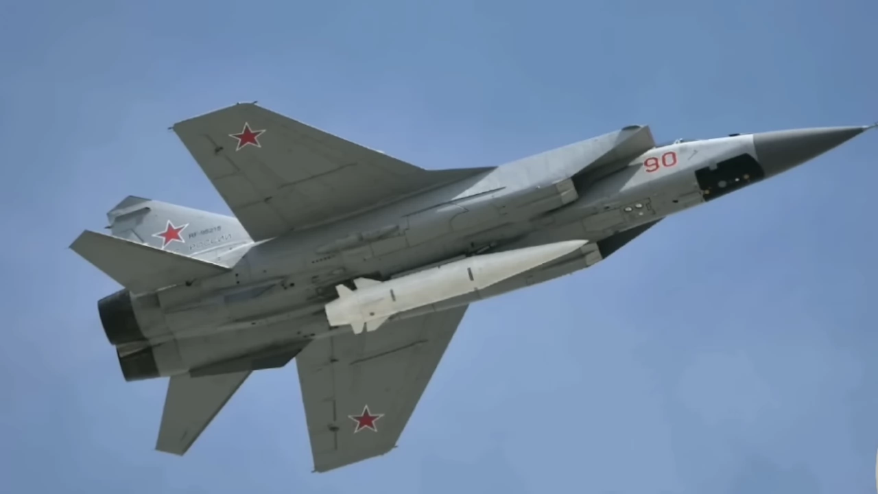 Русия изстреля днес хиперзвукови ракети Кинжал към Киев а Украйна