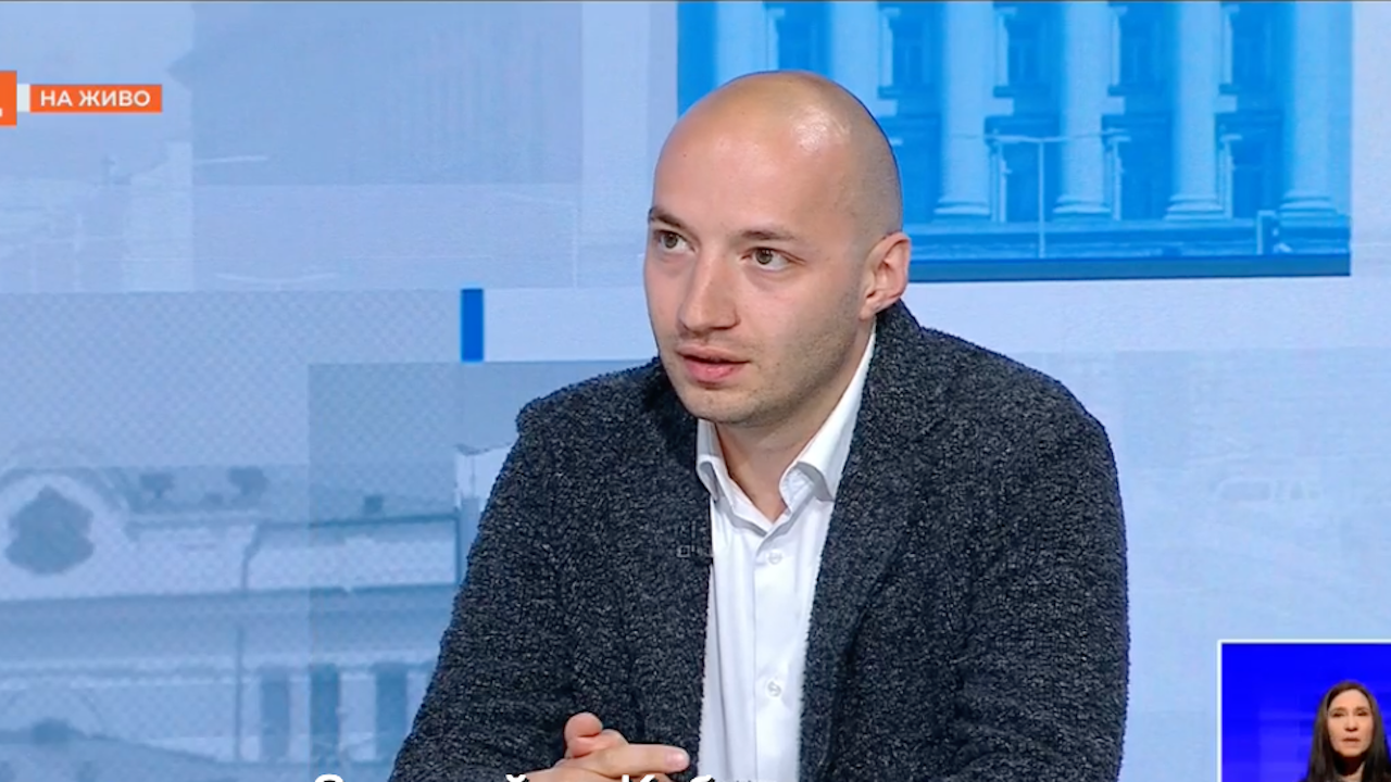 Димитър Ганев (политолог): Първият тест за коалицията ГЕРБ-ПП-ДБ ще бъдат местните избори