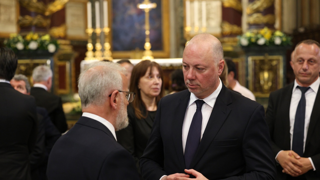 Росен Желязков и председателят на парламента на  РСМ Талат Джафери заедно почетоха делото на Кирил и Методий в базиликата „Санта Мария Маджоре“