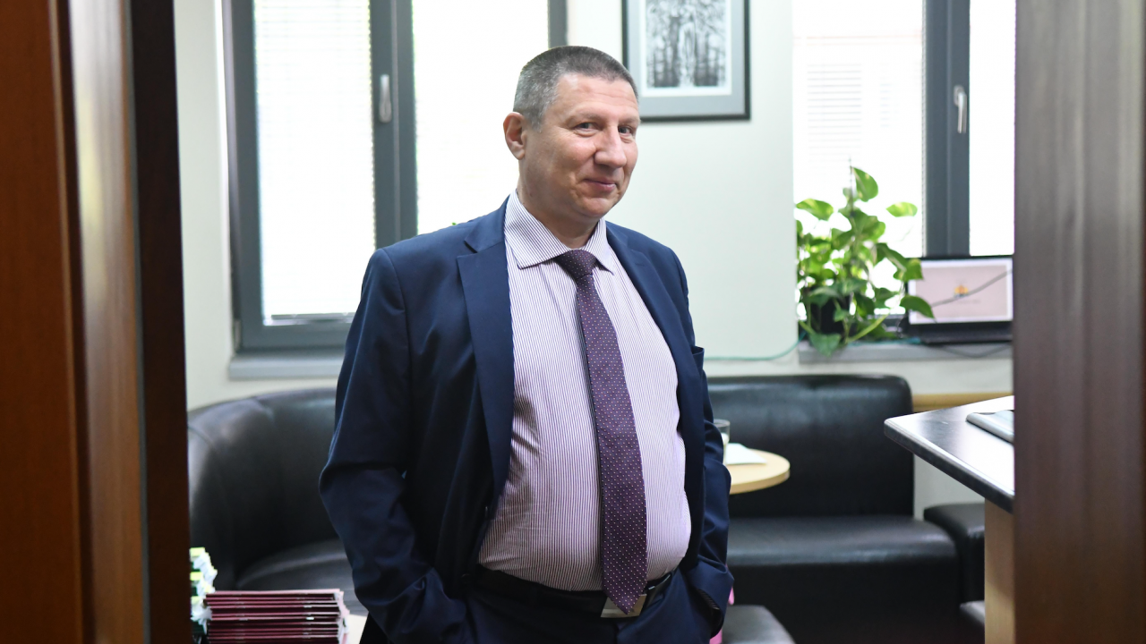 Заместник-главният прокурор Борислав СарафовБорислав Сарафов е роден на 16 август