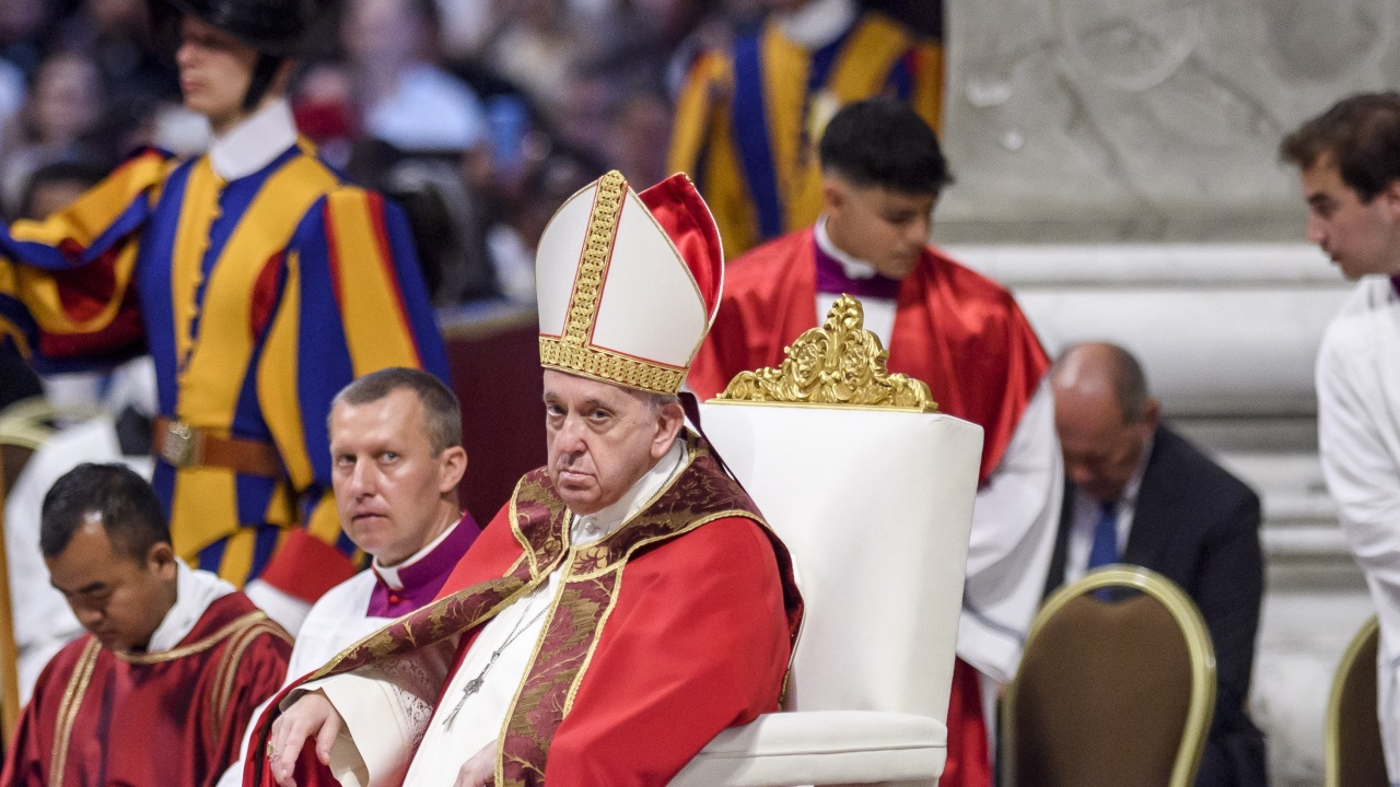 Папа Франциск се върна към обичайния си график