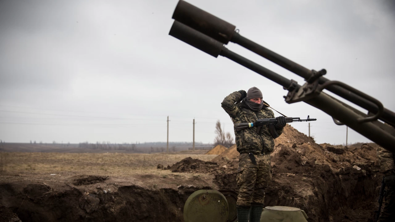 Командващият Сухопътните войски на Въоръжените сили на Украйна генерал полковник Александър