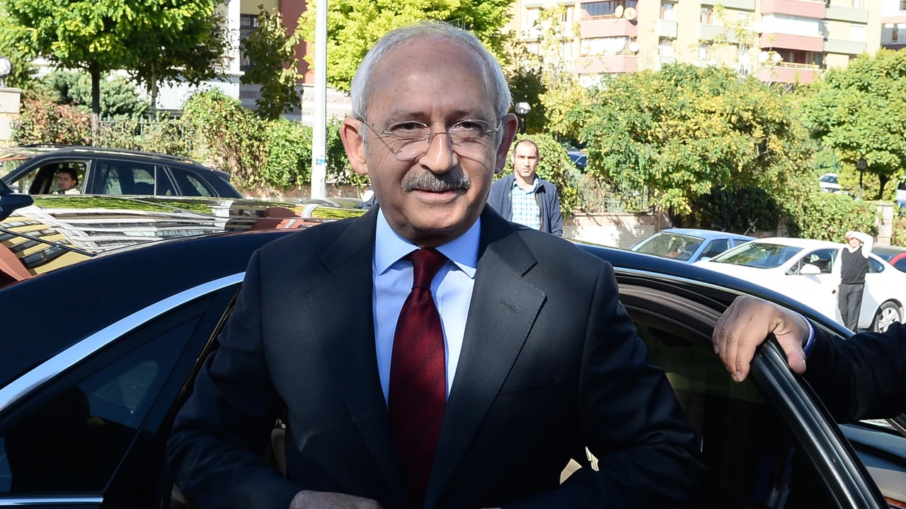 Лидерът на Партията на победата в Турция Юмит Йоздаг обяви