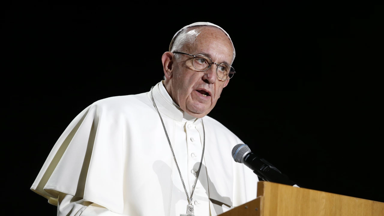 Папа Франсик отмени аудиенция днес заради температура съобщи Ватиканът предаде