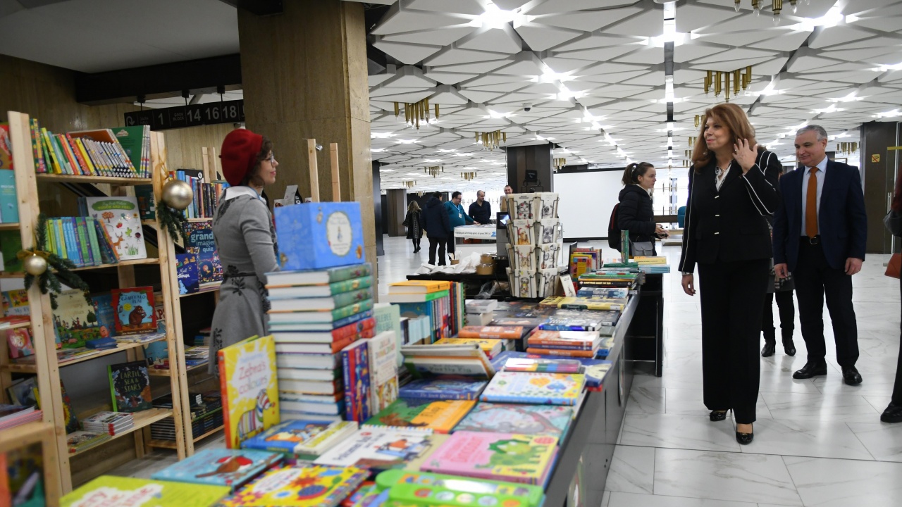 Откриват Пролетния панаир на книгата в София
