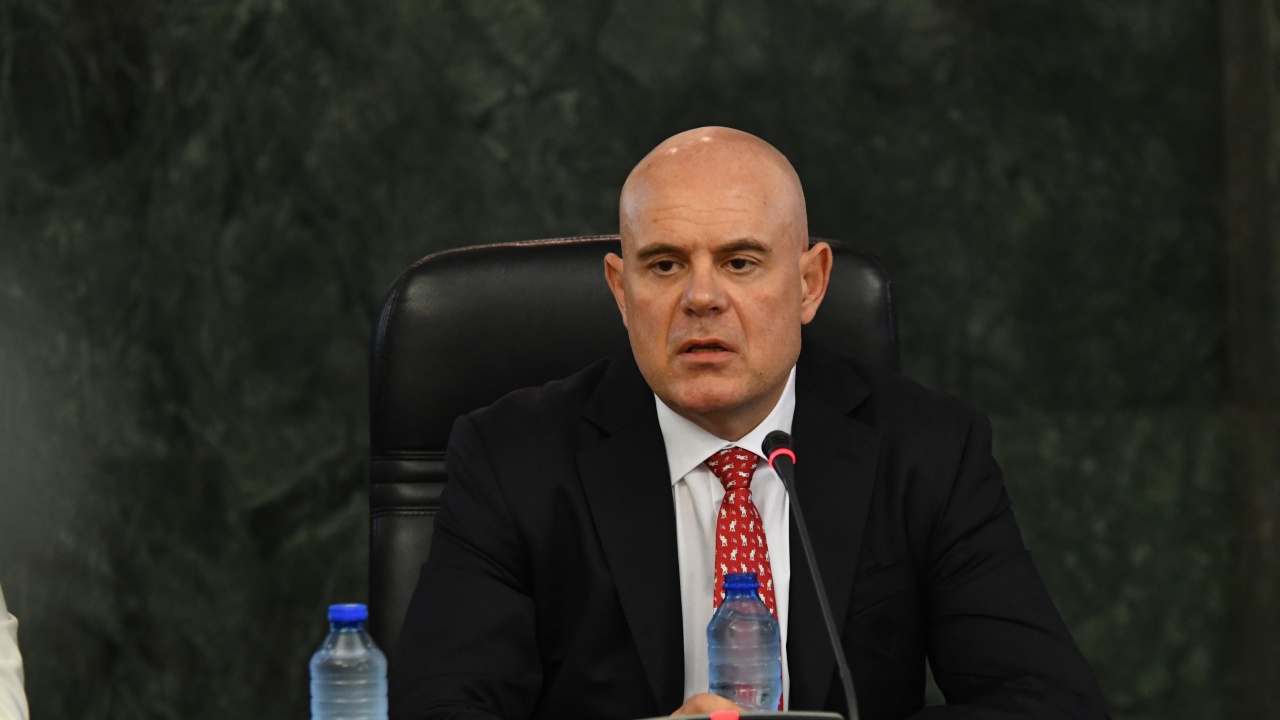 ВСС ще гледа искането за отстраняването на главния прокурор