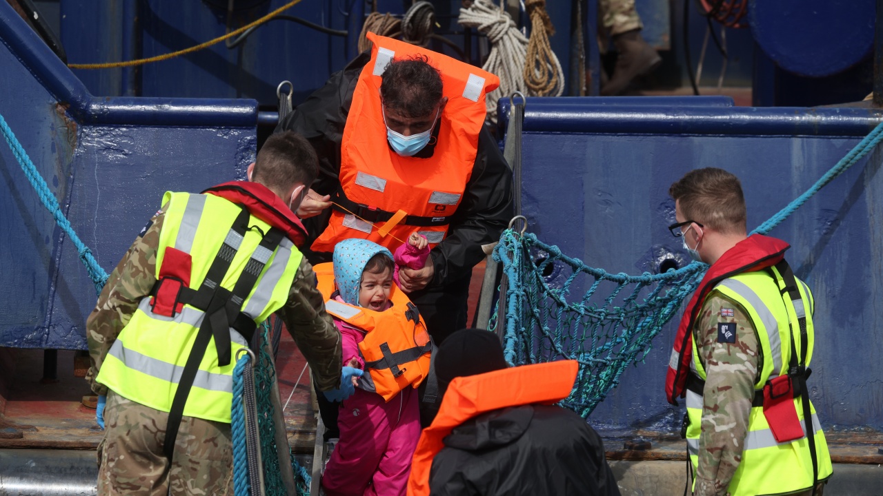 Спасиха 84 мигранти край бреговете на Турция