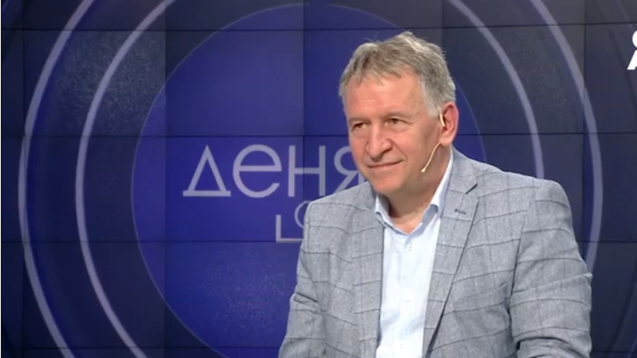 Стойчо Кацаров: Правителството ще издържи до местните избори