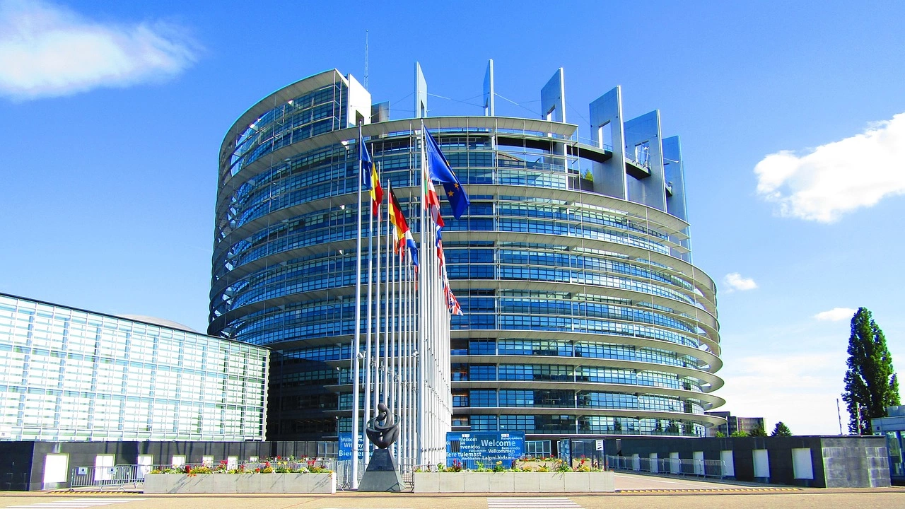 Европейският парламент ще обсъди днес а утре ще гласува резолюция
