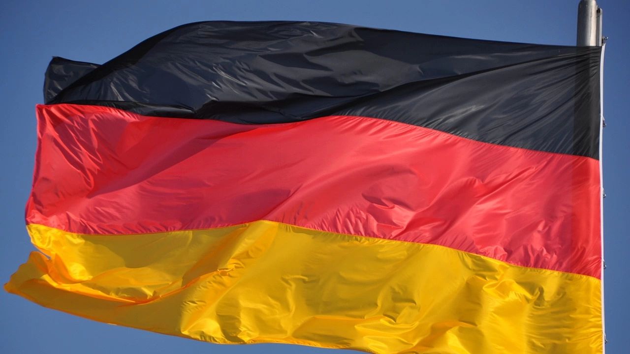 Германия обяви днес че е наредила на Русия да затвори