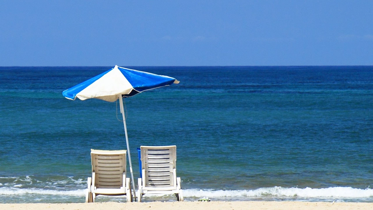 Плажовете във Варна са готови за началото на летния сезон