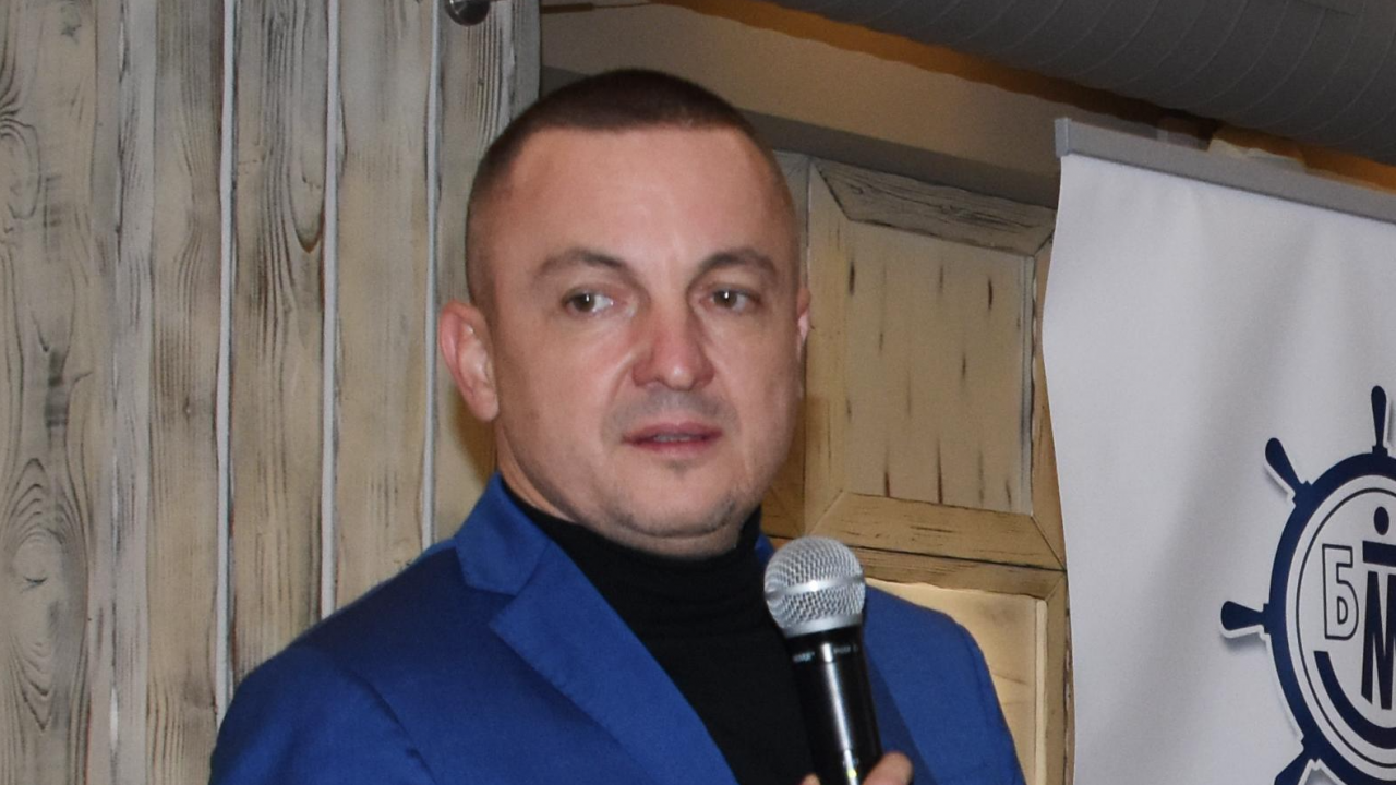 Разпитаха кмета на Варна Иван Портних в прокуратурата