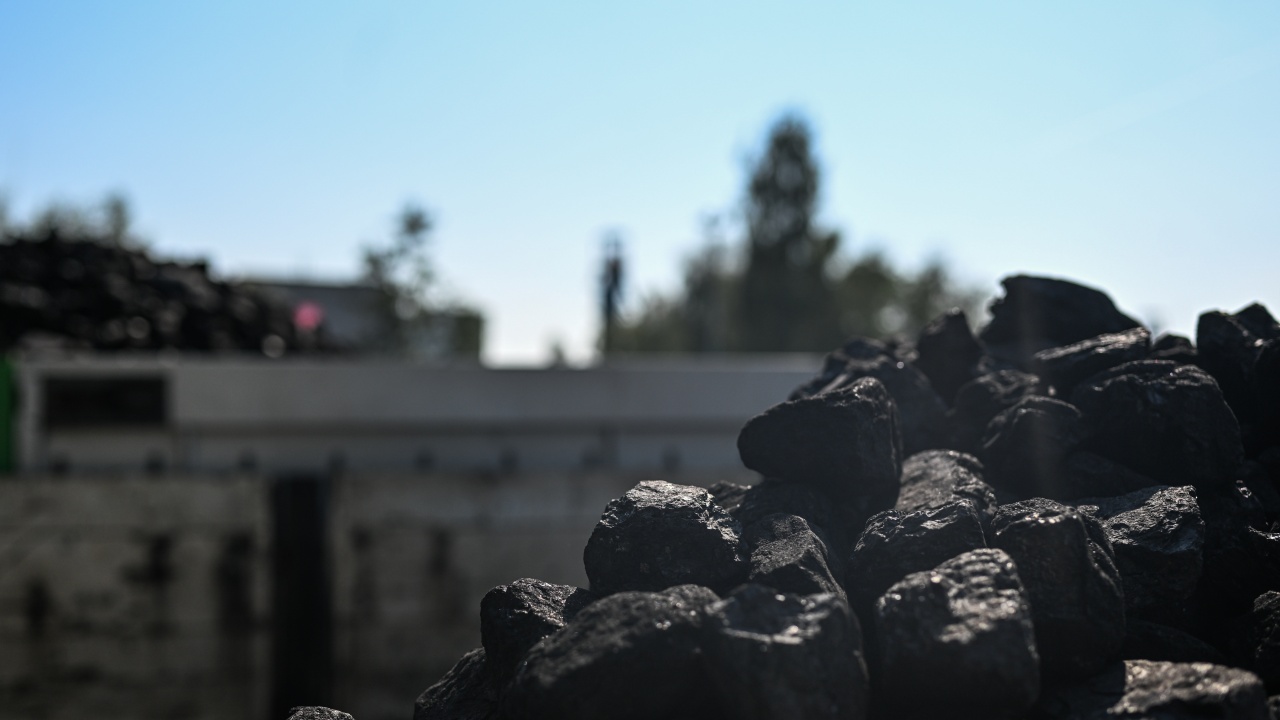 Полша няма да затвори най-голямата си въглищна мина въпреки съдебно решение