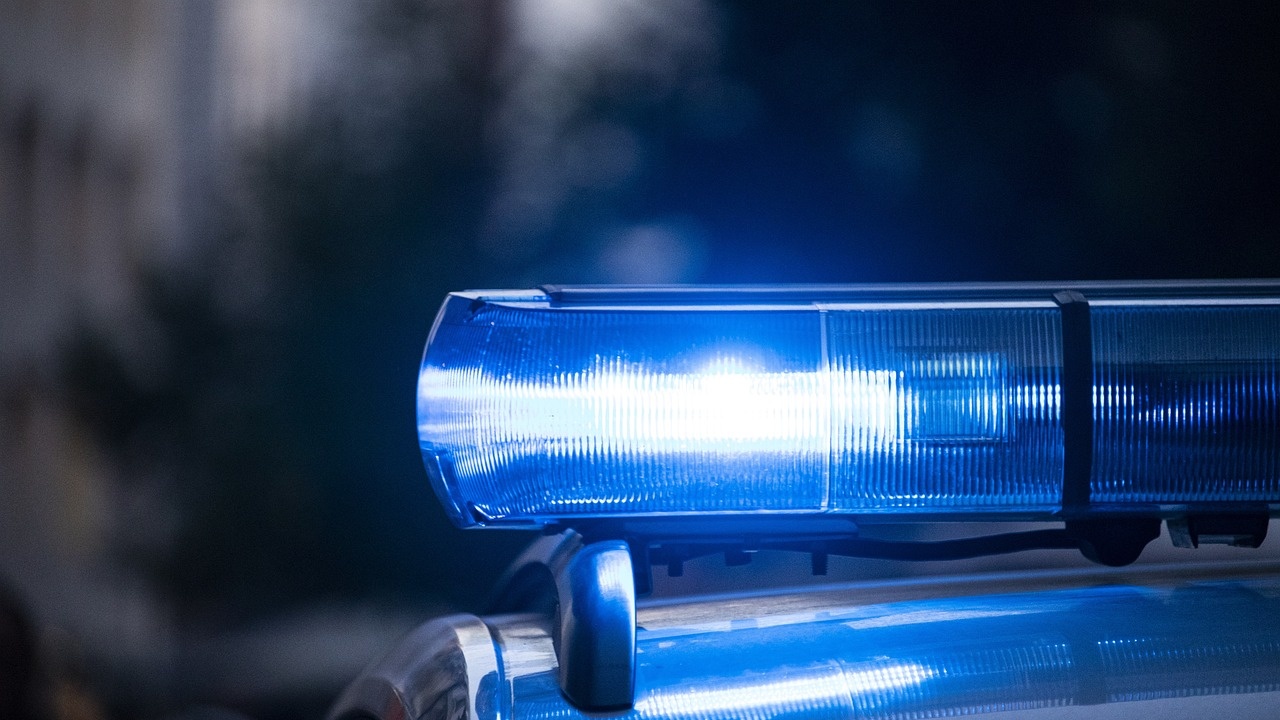 Полицията в Добрич залови 13-годишен да кара кола. Малолетното момче