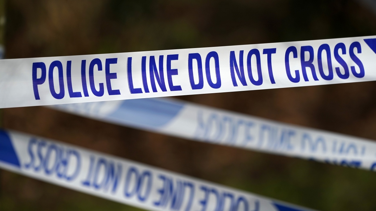 31-годишен мъж бе арестуван във Великобритания по подозрение в убийство,