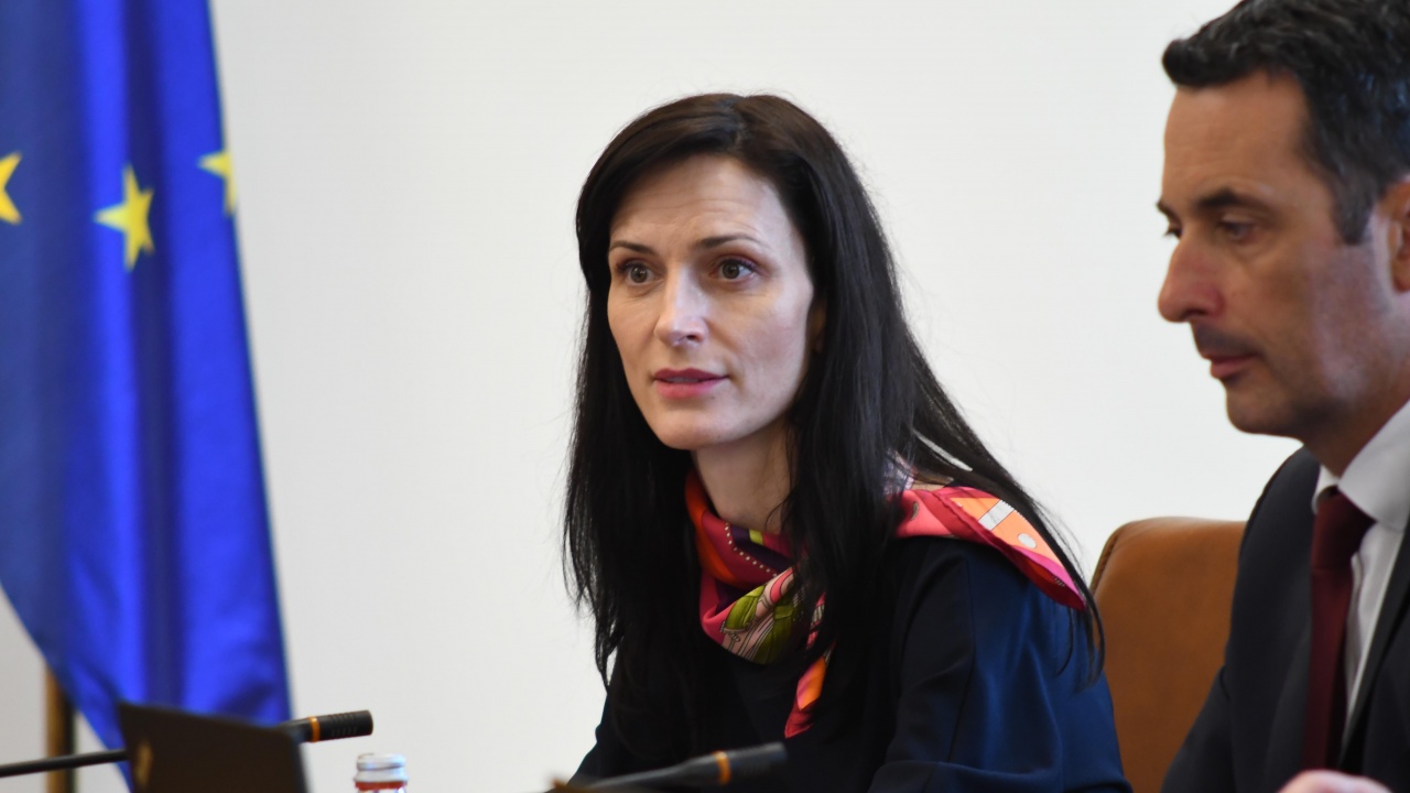 Заместник министър-председателят и министър на външните работи Мария ГабриелМария Иванова