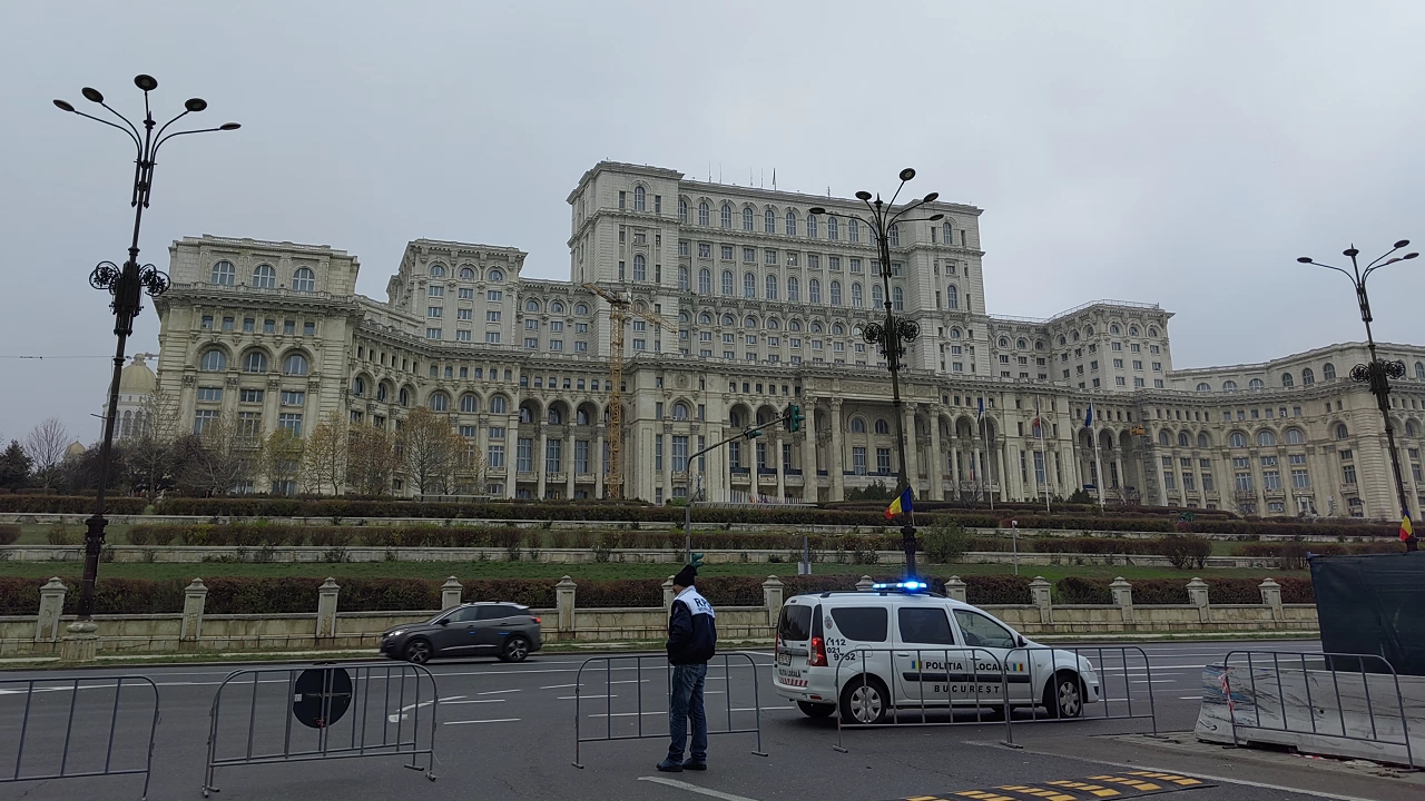 Започна съвместното заседание на двете камари на румънския парламент на