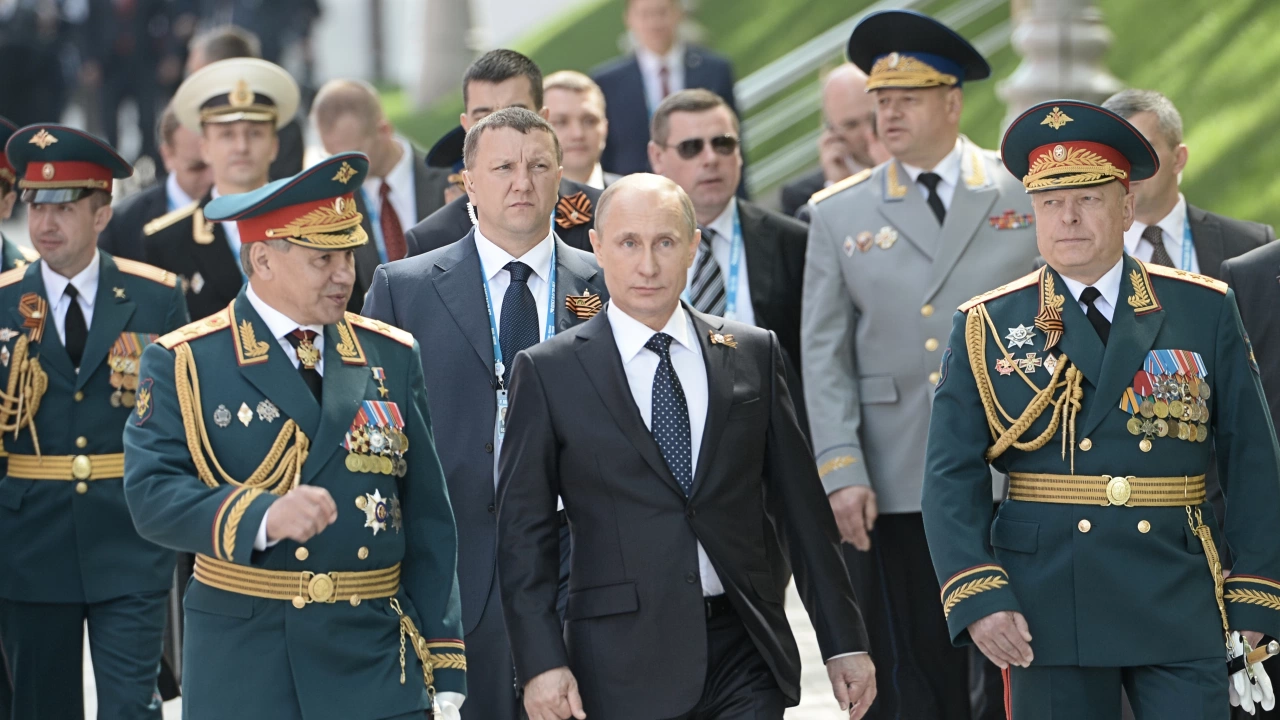 Руският министър на отбраната Сергей Шойгу поиска повече танкове от