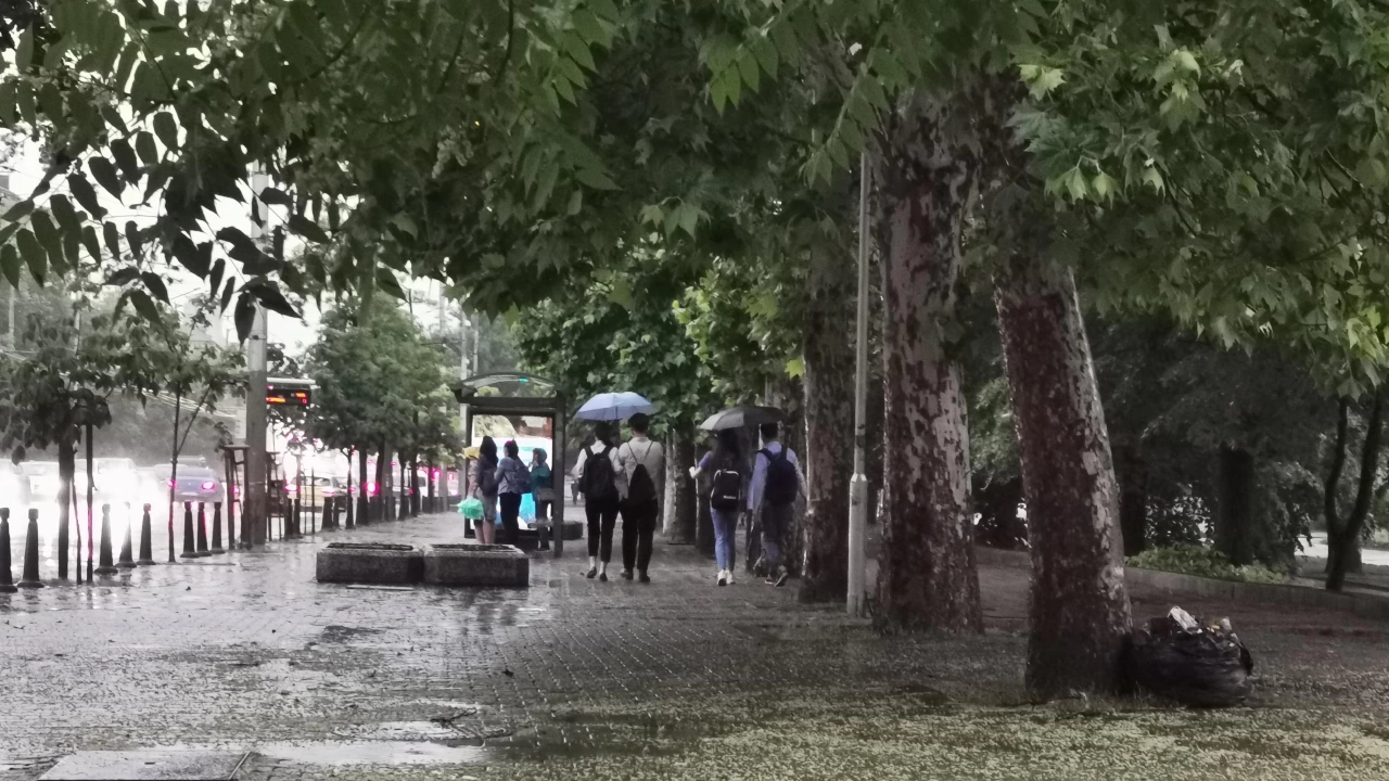 Ситуацията в засегнатите райони от обилните валежи в София през