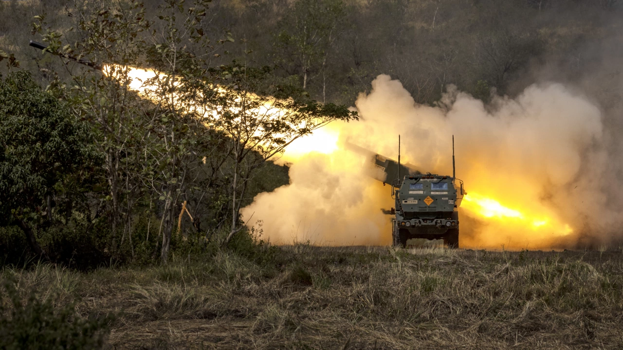 Украинската противовъздушна отбрана е свалила 13 руски крилати ракети рано