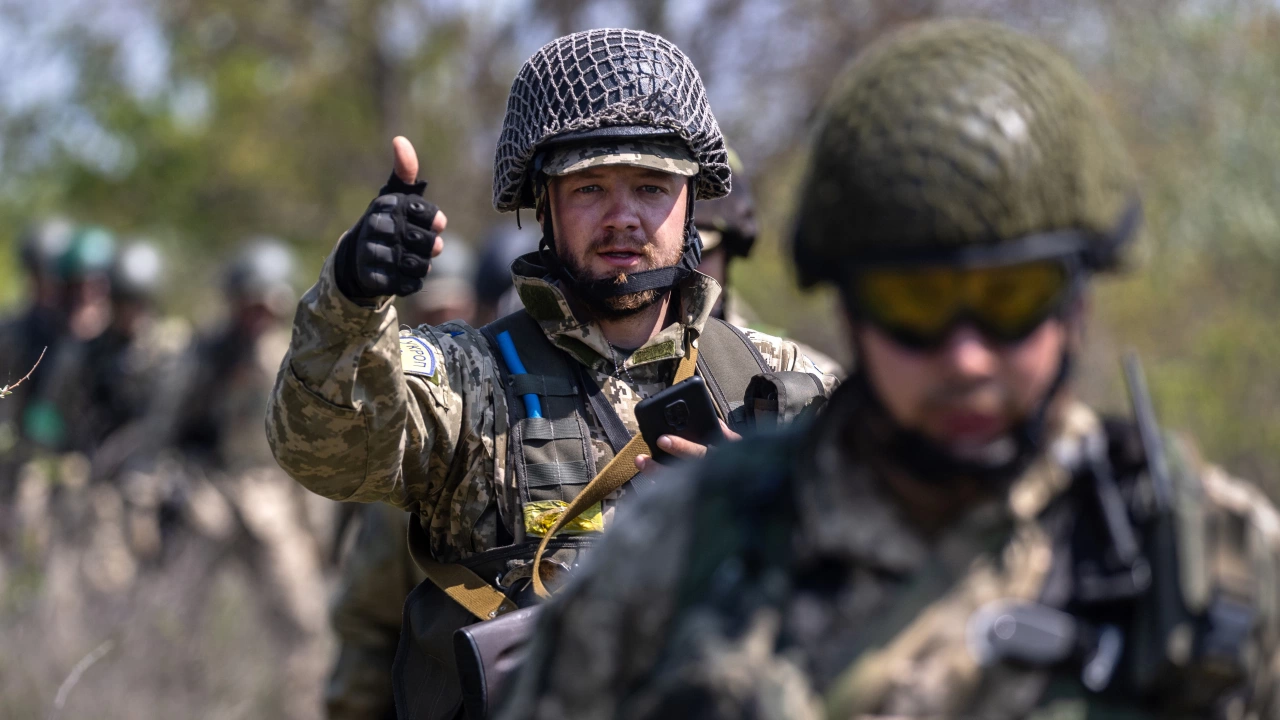 Армията на Украйна съобщи тази събота че е освободила територии