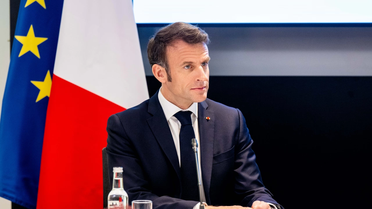 Президентът на Франция свика междуведомствена кризисна група заради среднощното насилие