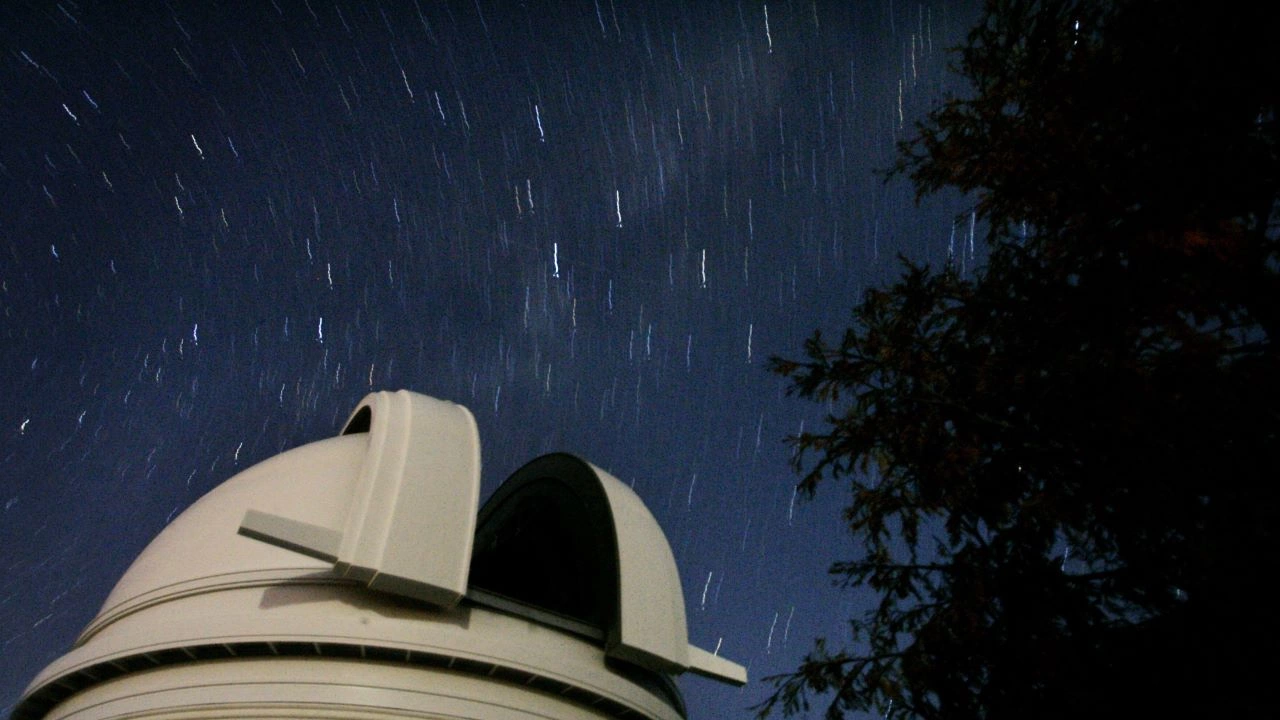 Над 4000 ученици посещават годишно Националната астрономическа обсерватория в Рожен