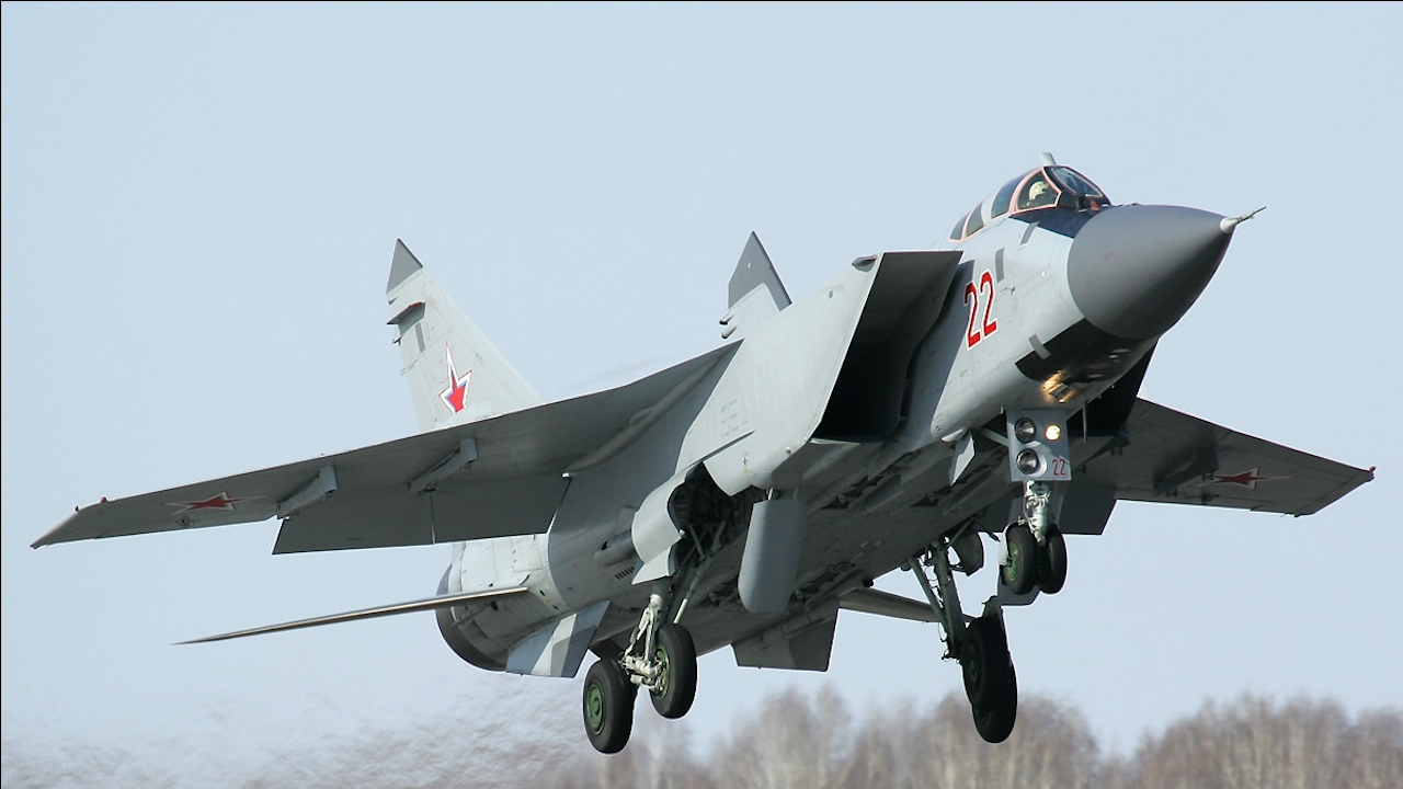 Руски изтребител МиГ-31 е катастрофирал край полуостров Камчатка при изпълнение