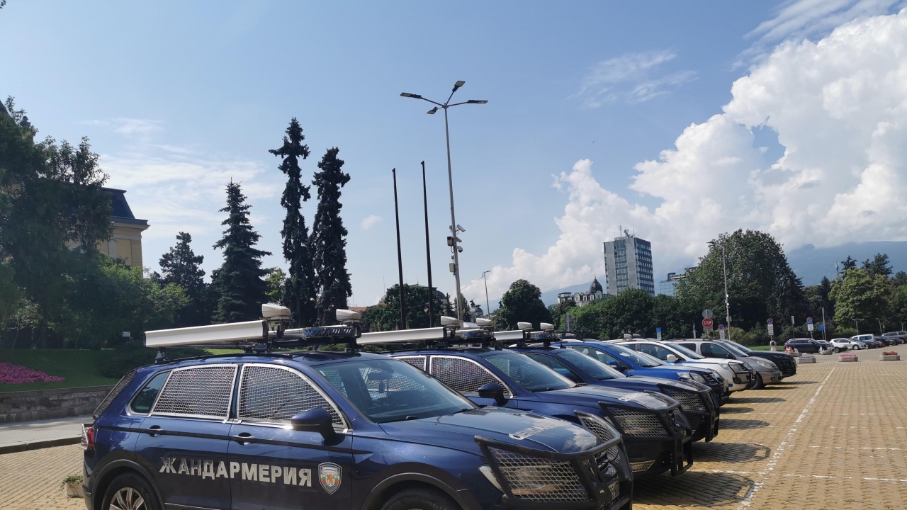 Блокираха центъра на София заради визитата на Зеленски - Общество ...