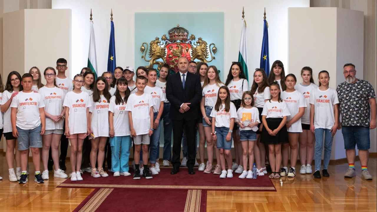 Младите хора на България и РСМ дават пример на политиците