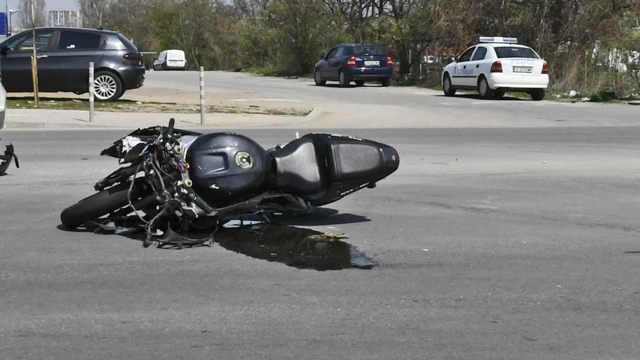 26 годишен моторист е починал в ямболската болница след катастрофа станала