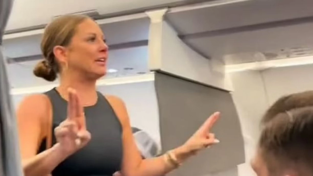 Жена качила се на борда на самолет внезапно отказа да