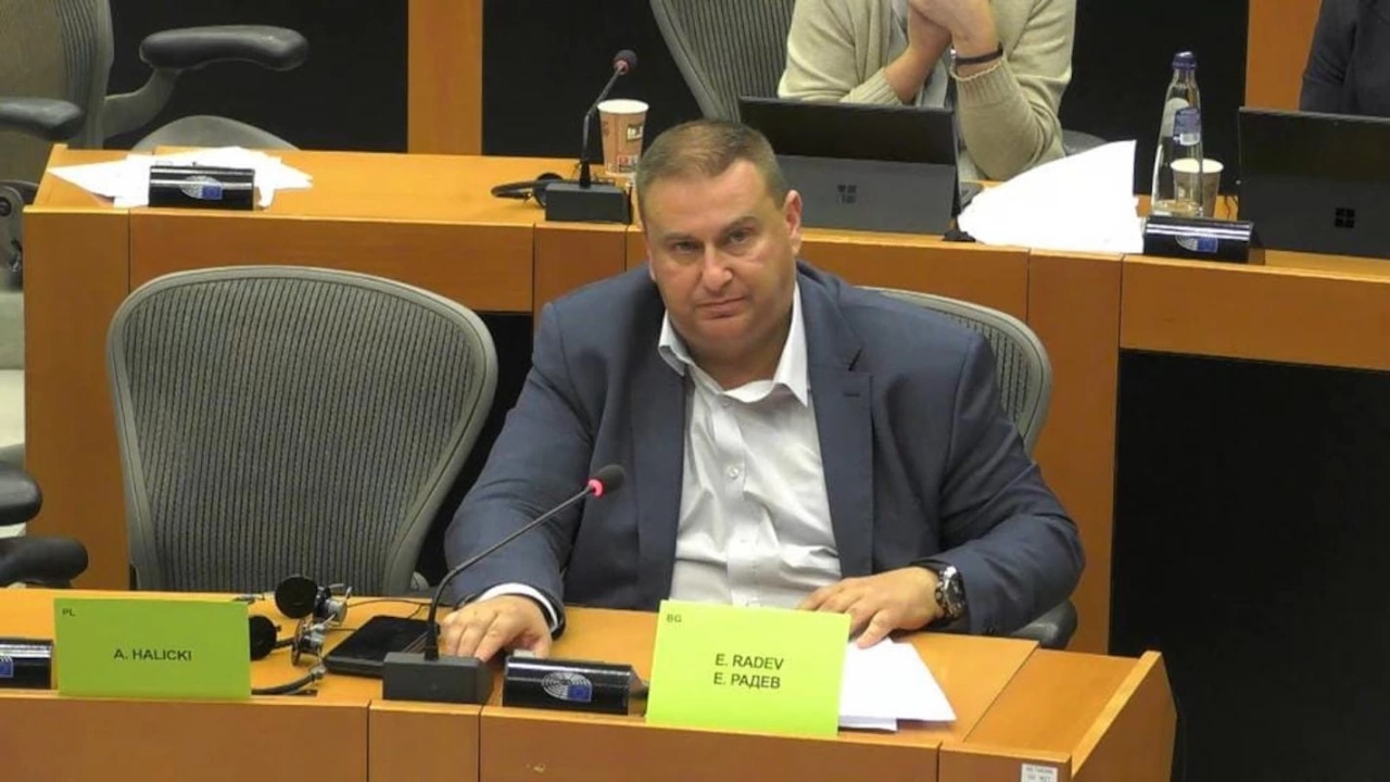 Евродепутатът от ЕНП коментира пред в Страсбург посещението на украинския