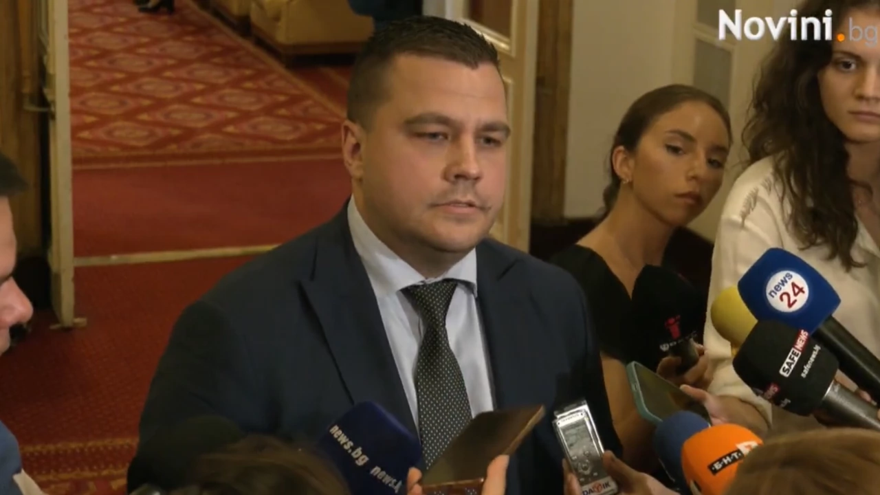Станислав Балабанов от коментира пред   в кулоарите на парламента
