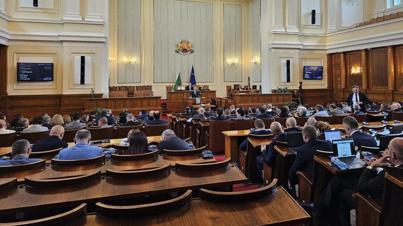 Парламентът прие на второ четене промени в Закона за особените
