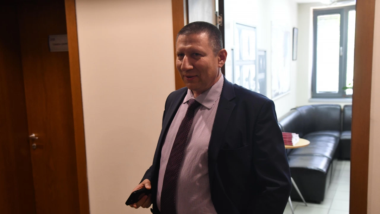 Министърът на правосъдието не може да обжалва избора на Борислав