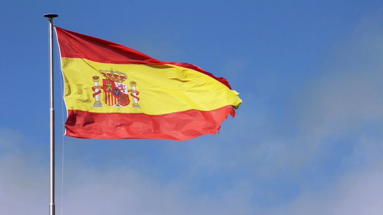 Днес испанците гласуват на предсрочните парламентарни избори до които се стигна след