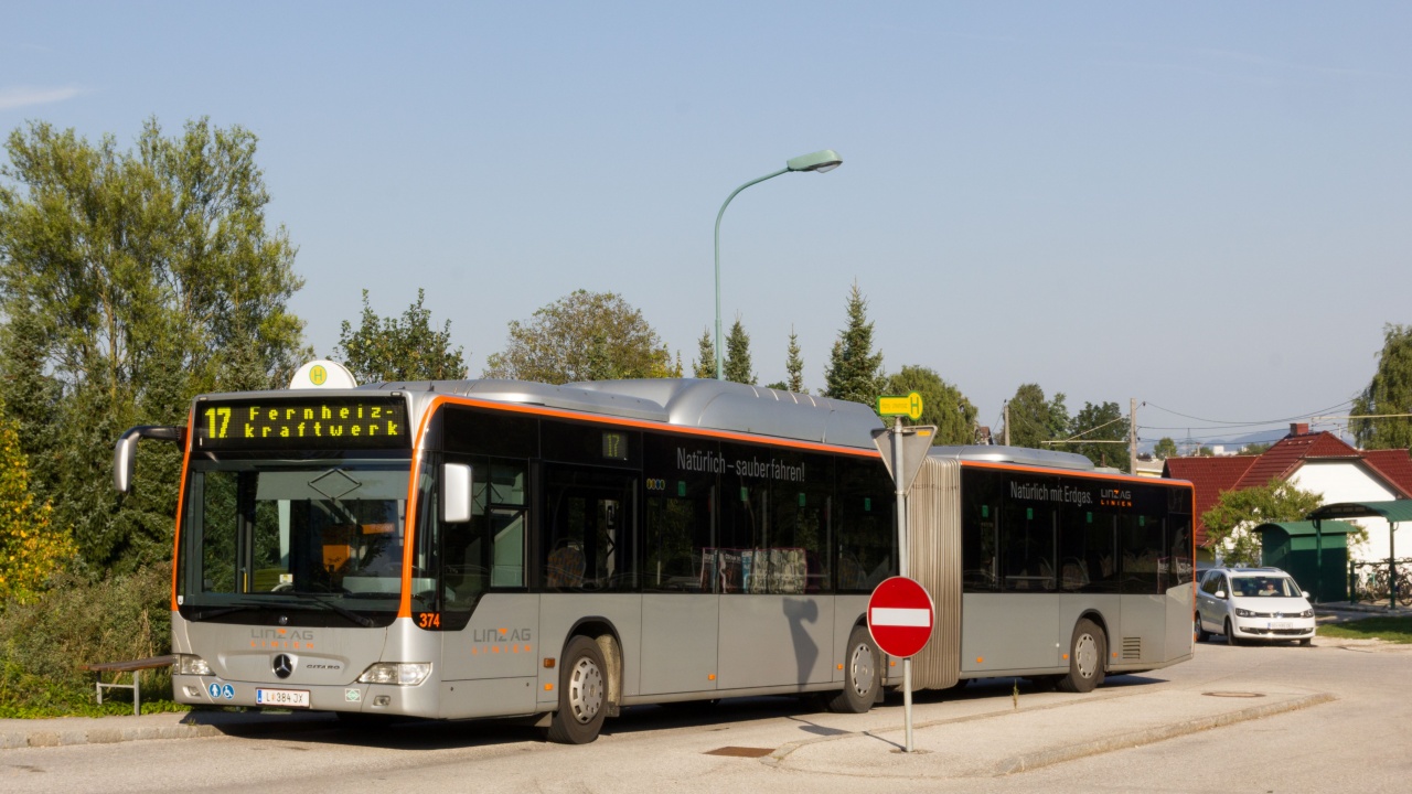 Експерт алармира: Заради стари автобуси и напускане на водачи, транспортът в София е в риск