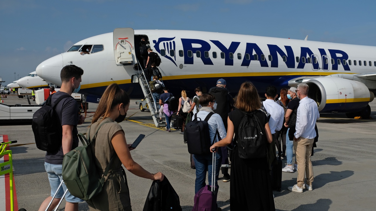Ирландската нискотарифна компания Райънеър (Ryanair) е регистрирала печалба от 663