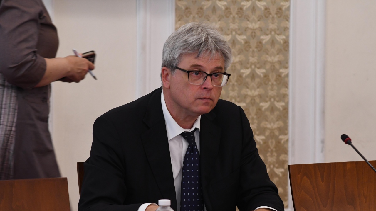 Депутатите избраха Станимир Михайлов за председател на Националната здравно-осигурителна каса.