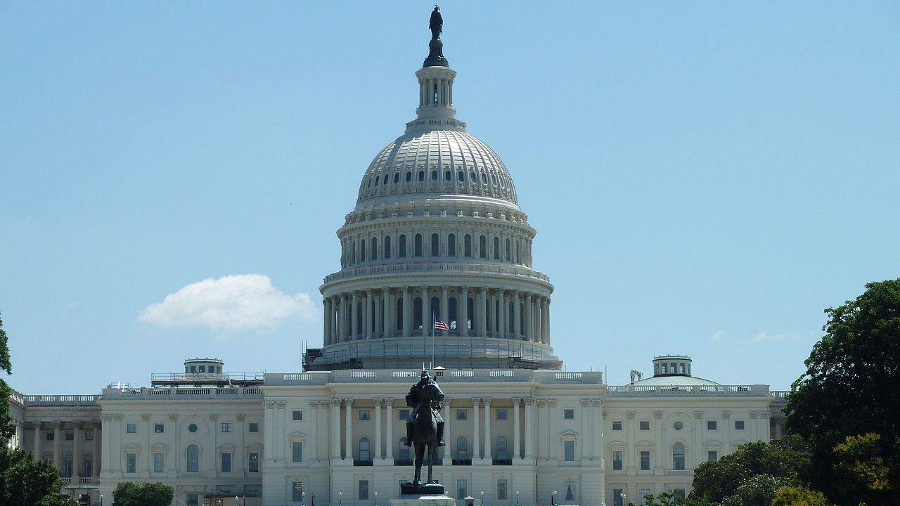 Вашингтон изрази тревогата си за удължаването на срока на извънредното положение в Мианма