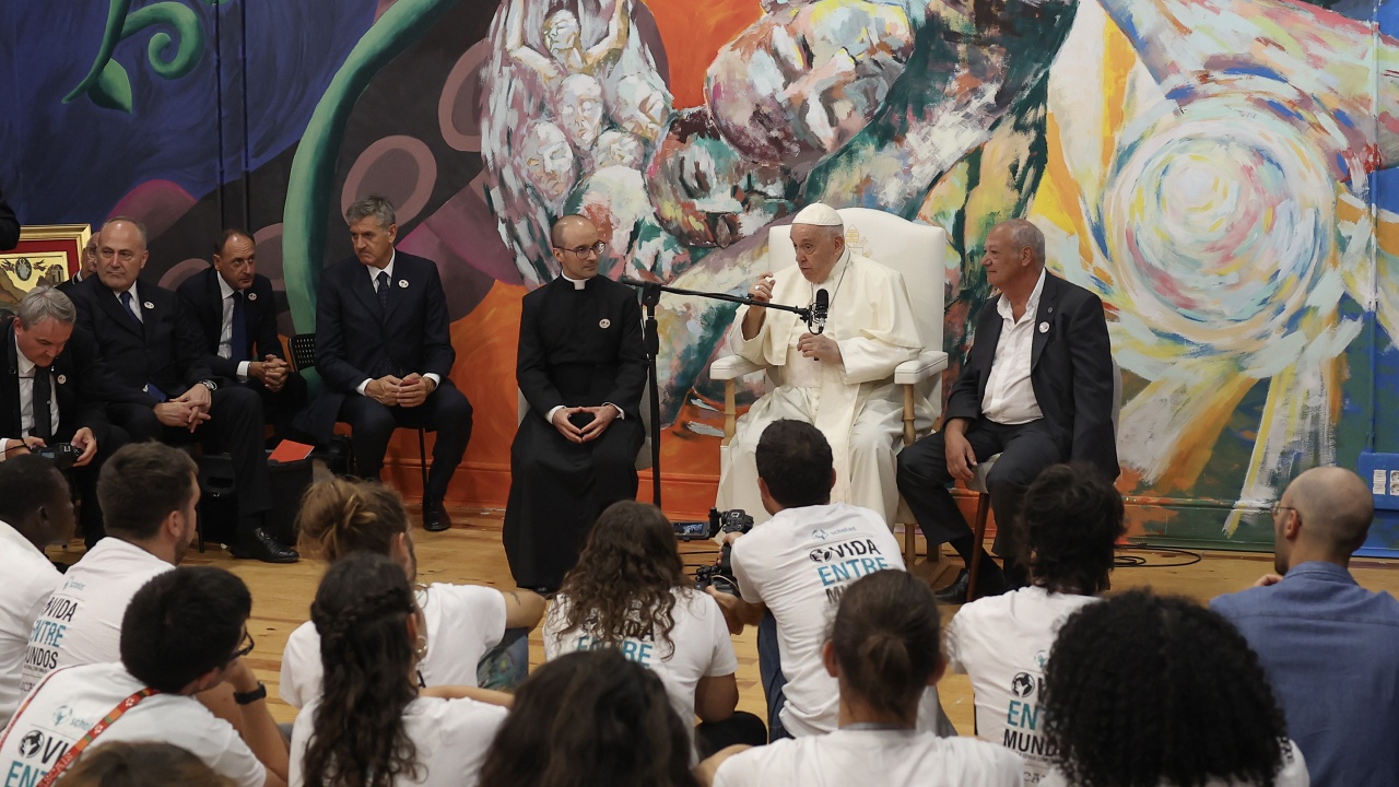 На проява с младежи папата призова за действие във връзка с климатичните промени