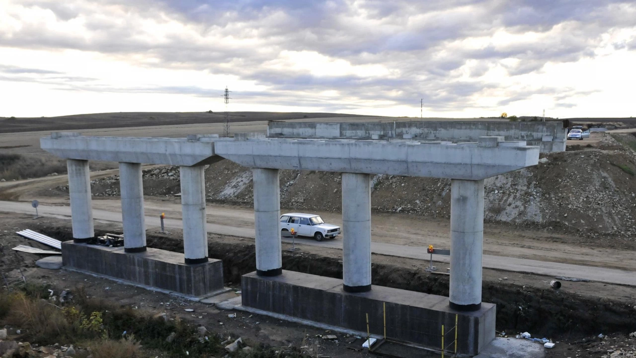 Подписката в подкрепа довършването на автомагистрала Струма през Кресненското дефиле