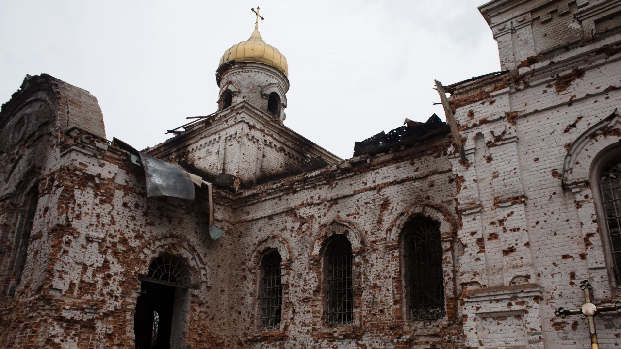 При руски обстрел днес бяха нанесени щети на исторически храм