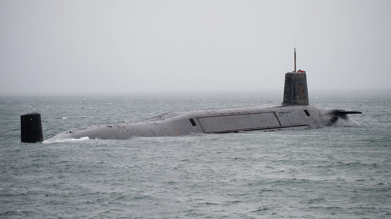 Могат ли 35 годишни подводници да свършат работа на българските военноморски