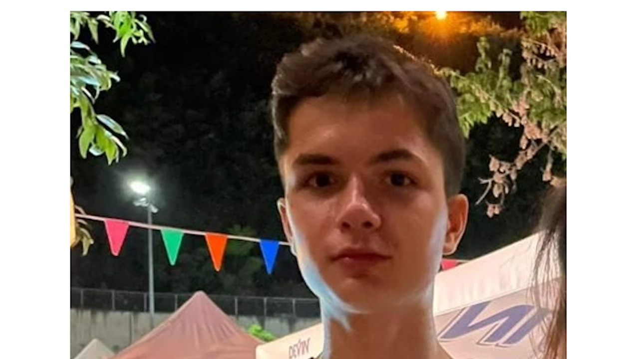 Момче от Варна е в неизвестност от няколко часа 15 годишният