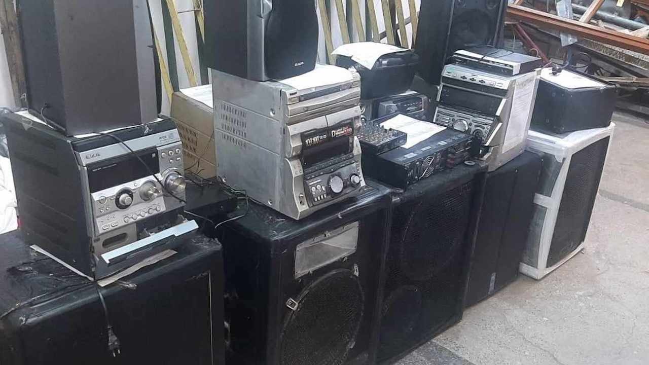 Операция в Сливен - иззеха 11 музикални уредби заради нарушаване на нощната тишина