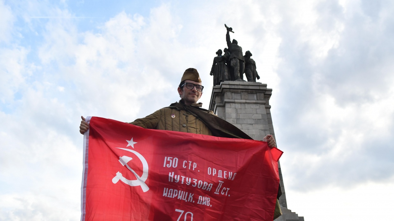 Започва процедурата по преместването на Паметника на Съветската армия, съобщиха
