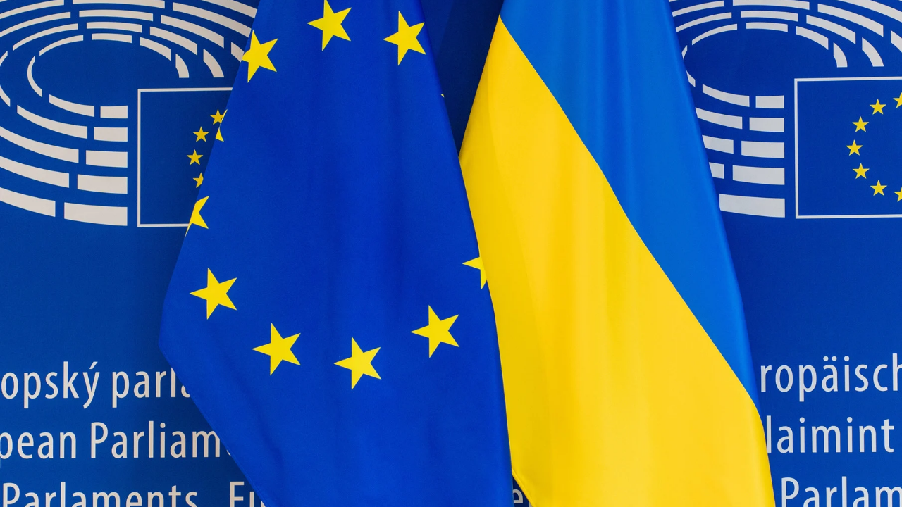 Украинската вицепремиерка Стефанишина е уверена, че Киев върви към преговори за присъединяване към ЕС