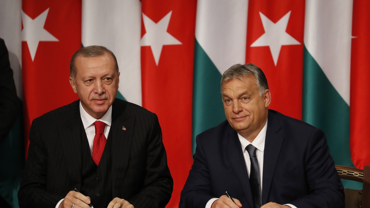 Ердоган и Орбан разговаряха в Будапеща